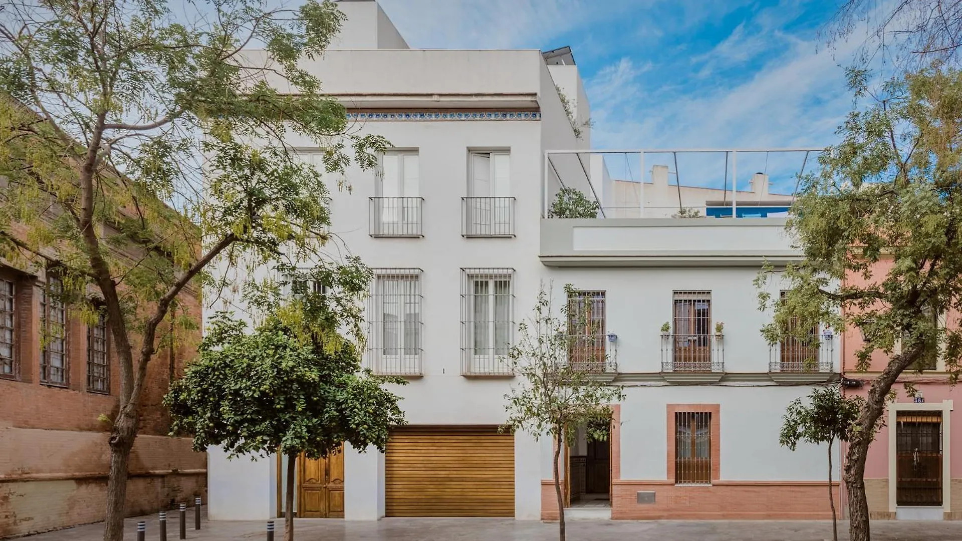 شقة Casa Boutique San Bernardo, Con Jacuzzi Y Parking. إشبيلية