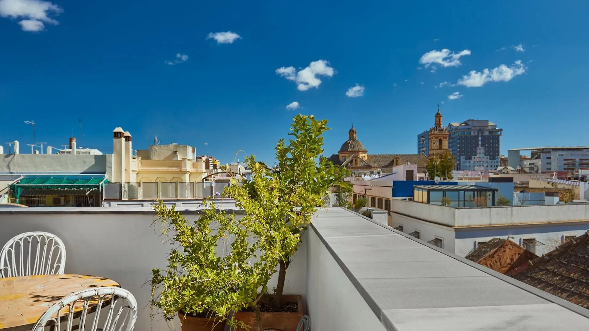 شقة Casa Boutique San Bernardo, Con Jacuzzi Y Parking. إشبيلية إسبانيا